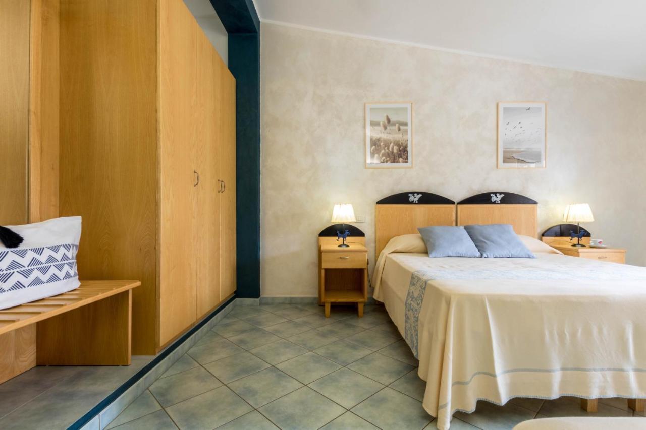 Hotel Villa del Mare Solanas Solanas (Cagliari) Exterior foto