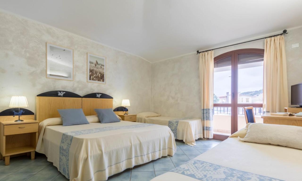 Hotel Villa del Mare Solanas Solanas (Cagliari) Exterior foto